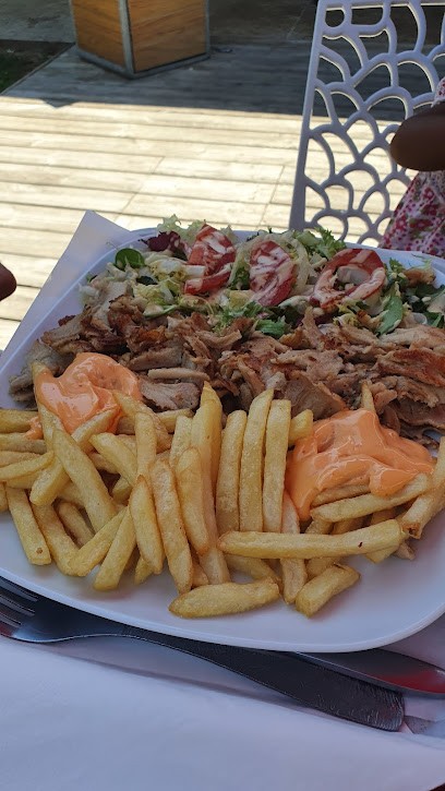 Mc Kebab Café, Fast-Food à Grenade