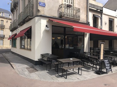 Monsieur Hot Dog, Fast-Food à Fontaine-lès-Dijon