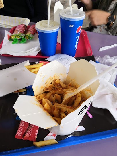 4D Bar, Fast-Food à Roquefort