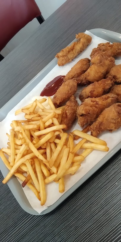 Bishop & M Snack De La Place, Fast-Food à Gonesse