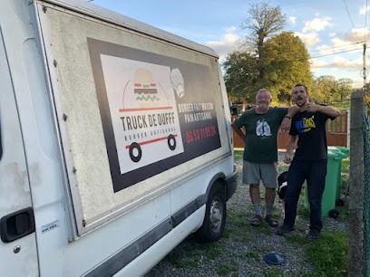 Truck de Oufff, Fast-Food à Châtelus-Malvaleix