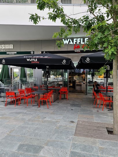 Waffle Factory, Fast-Food à Massy