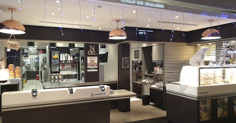 Mcdonald's, Restauration Rapide à Claira