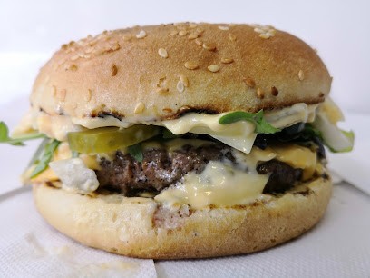 CHARLI'S MYTHICS - MYTHIC BURGER, Fast-Food à Vannes