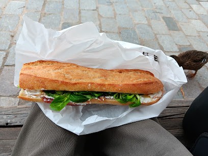 Maison Castro, Sandwicherie à Paris 17