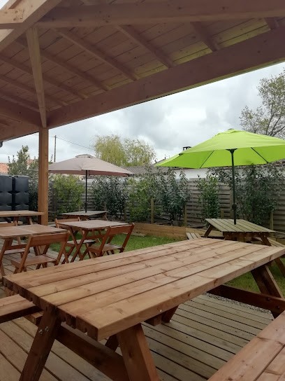 HALL 62, Fast-Food à Bouguenais