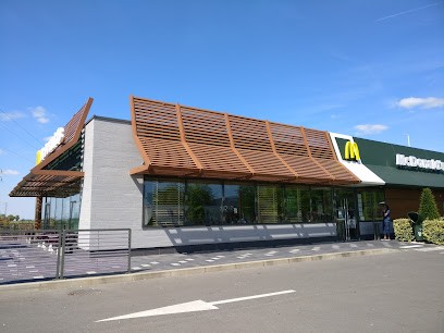 McDonald's, Fast-Food à Chécy