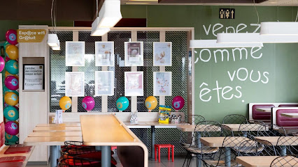 Mcdonald's, Restauration Rapide à Lécousse