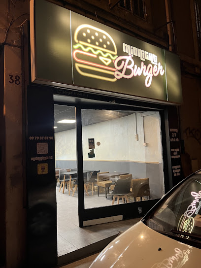 Midnight Burger Restauration Rapide à Marseille 15