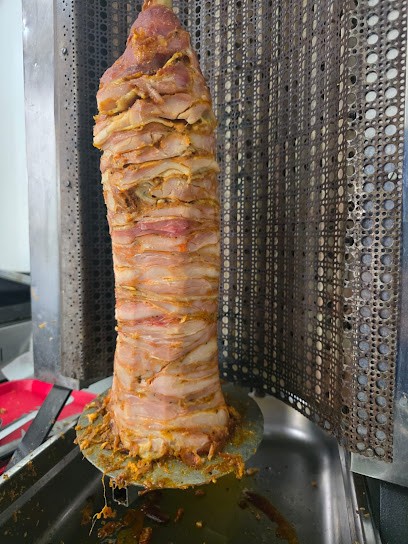 Oser Le Suprême, Fast-Food à Pertuis