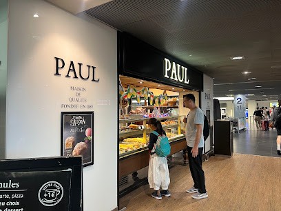 Paul, Sandwicherie à Saint-Louis