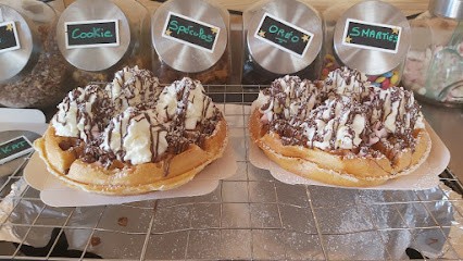 MIK'AFFÉ & WAFFLE, Fast-Food à Carros