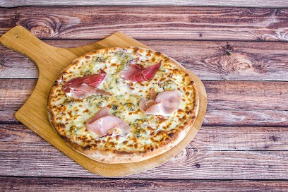 Distributeurs pizzas et plats La table de Marie, Fast-Food à Pontaumur