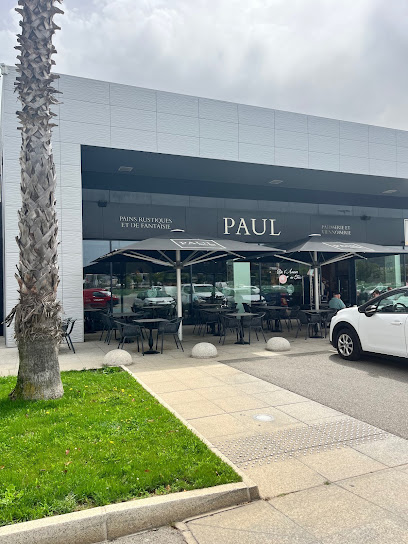 Paul, Sandwicherie à Ajaccio