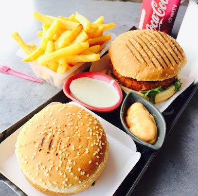 Burger Queen's, Fast-Food à Nîmes