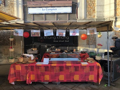 Ba Khung Khung, Fast-Food à Versailles